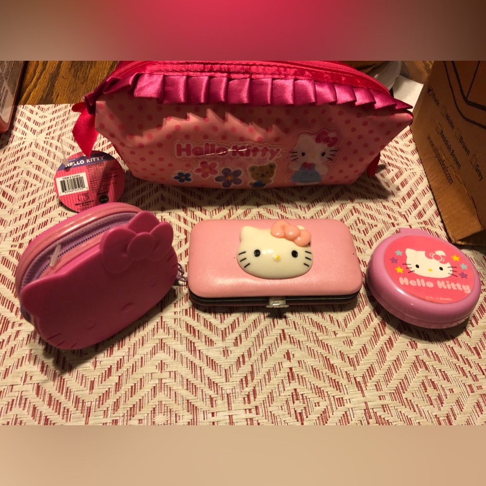 Sanrio Hello Kitty Cosmetic Bag Brush Coin Purse Nail Kit 4Pc Lot